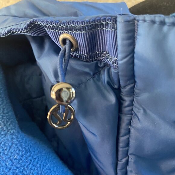 Lululemon Run Bundle Up Jacket Womens 4 Limitless Blue Running Reflective Hooded - Picture 7 of 16